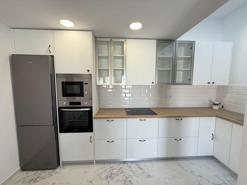 4 slaapkamer Landhuis Te koop