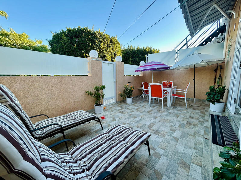 2 bedroom Townhouse for sale 2 bedroom Townhouse for sale