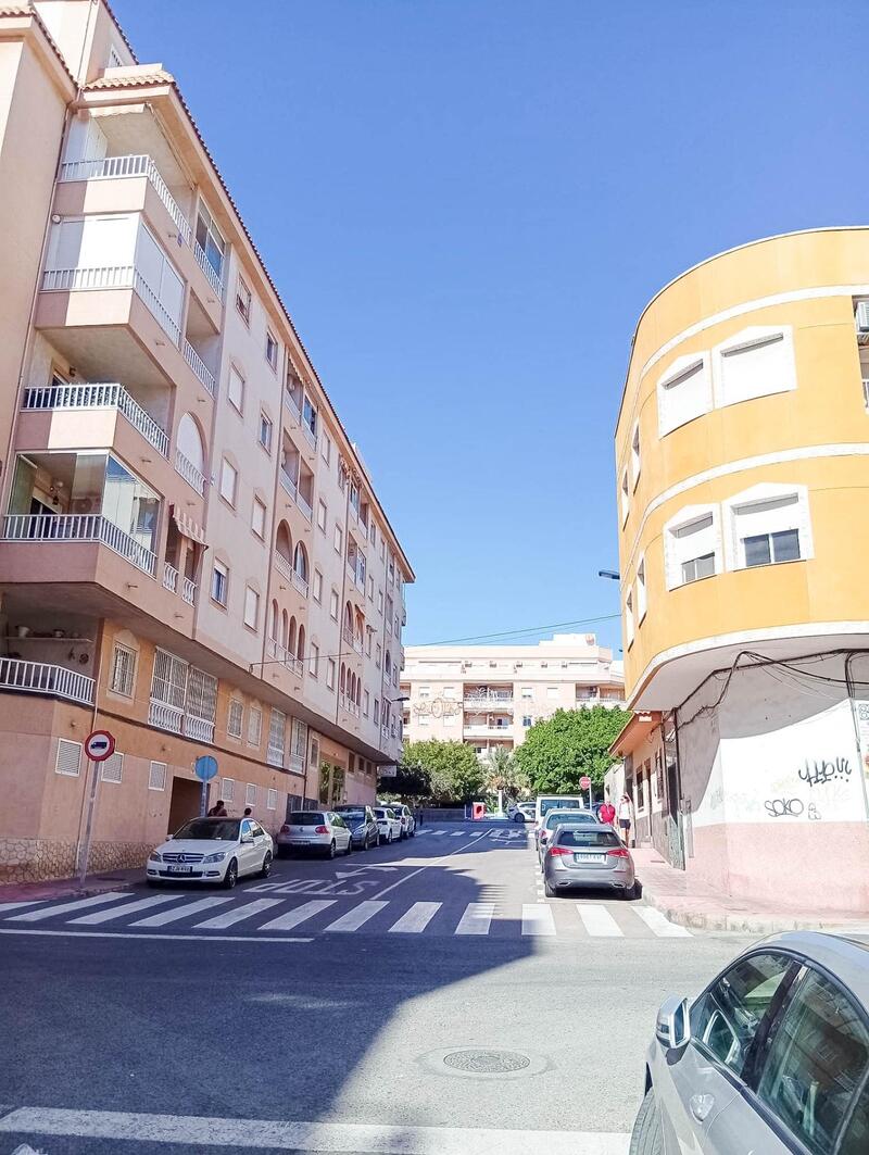 2 sovrum Lägenhet till salu 2 sovrum Lägenhet till salu