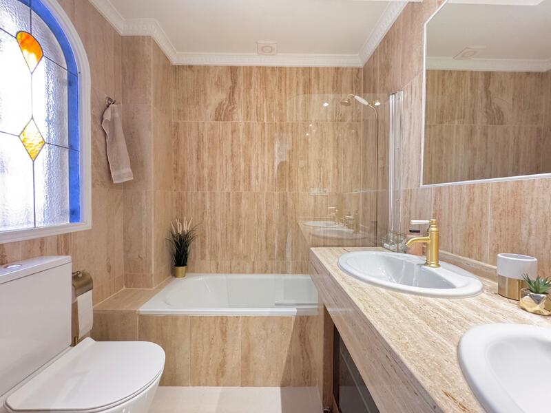 5 chambre Villa à vendre