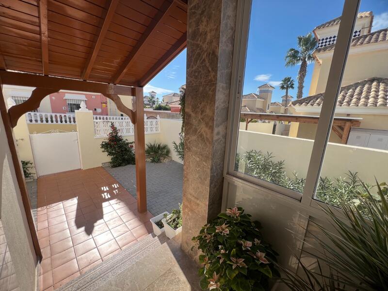 5 chambre Villa à vendre