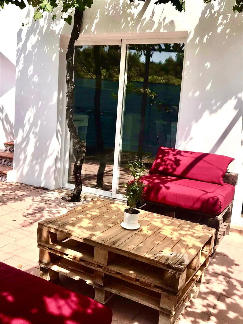 2 bedroom Country House for sale