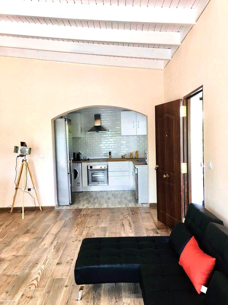 2 bedroom Country House for sale