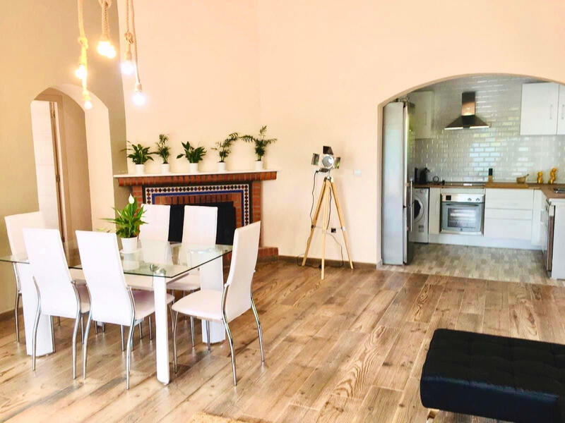 2 bedroom Country House for sale