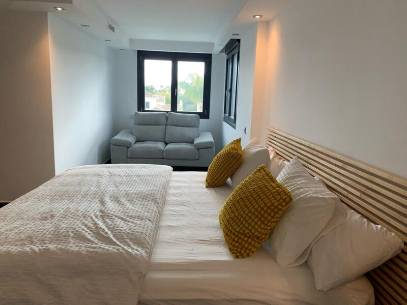 6 soverom Villa til salgs