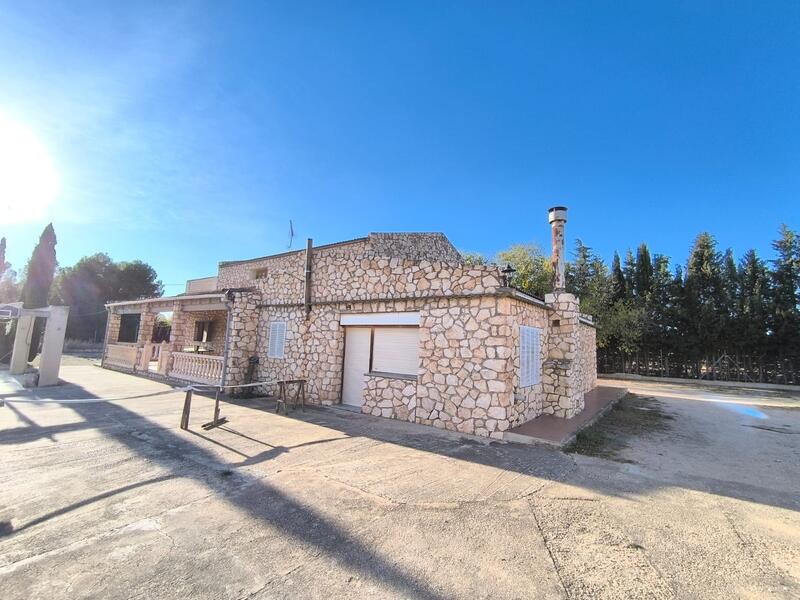 6 bedroom Villa for sale 6 bedroom Villa for sale