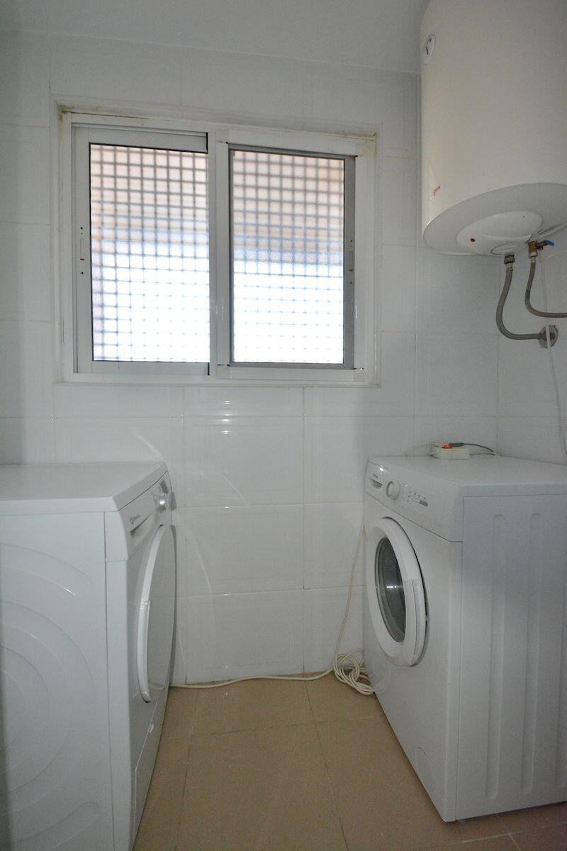 3 спальная комната квартира продается