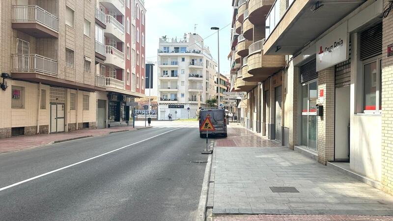 2 спальная комната квартира продается