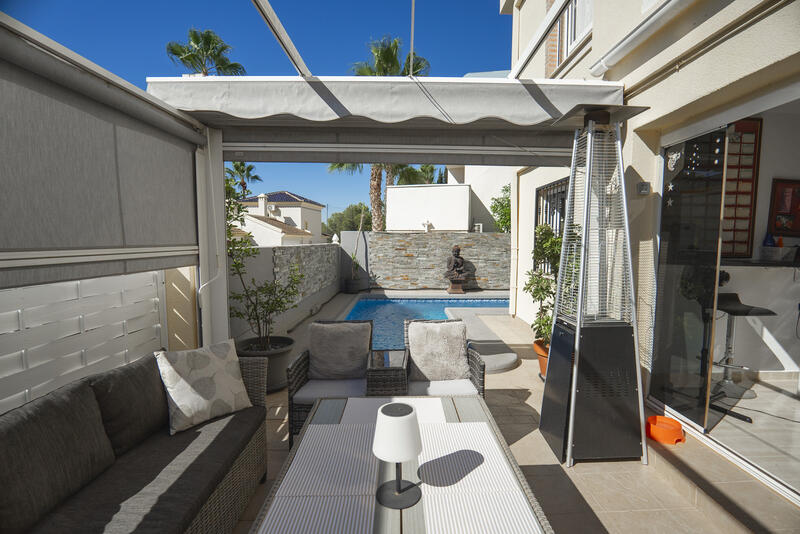 4 bedroom Villa for sale