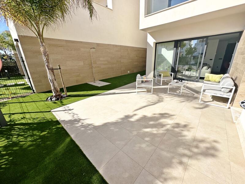 3 Cuarto Villa en venta