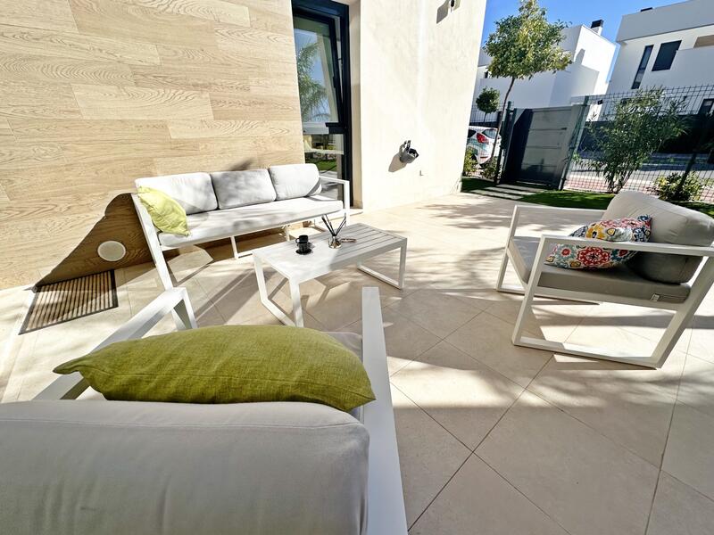 3 Cuarto Villa en venta