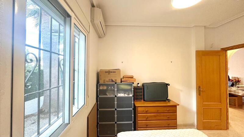 3 Schlafzimmer Villa zu verkaufen 3 Schlafzimmer Villa zu verkaufen