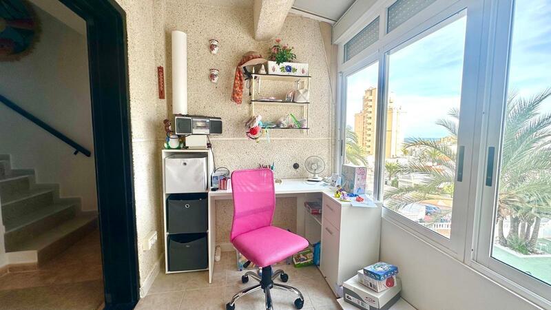 2 Schlafzimmer Duplex zu verkaufen