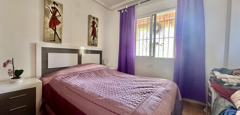 3 slaapkamer Gezinswoning Te koop