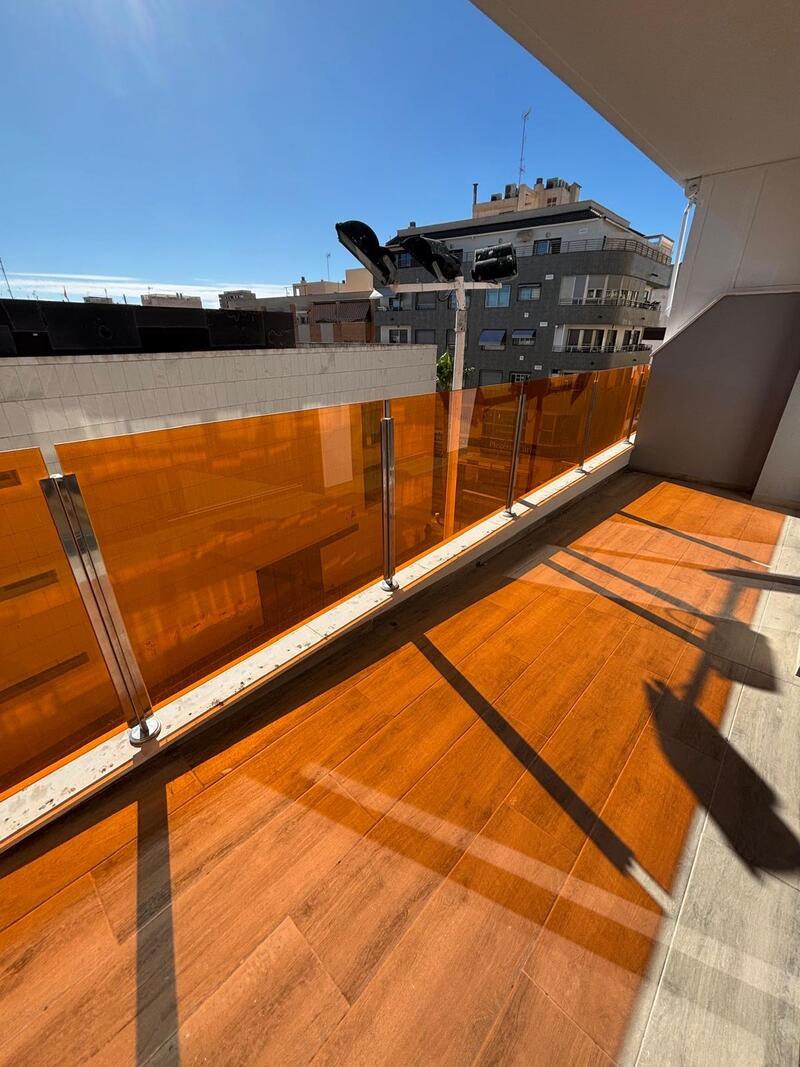 Apartment for sale in Torrevieja, Alicante