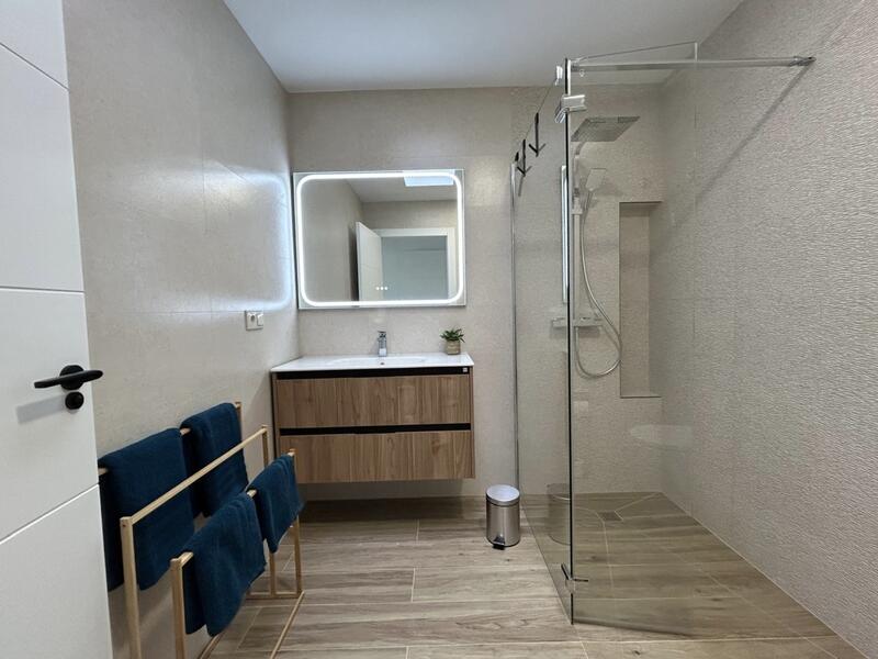 3 Cuarto Adosado en venta