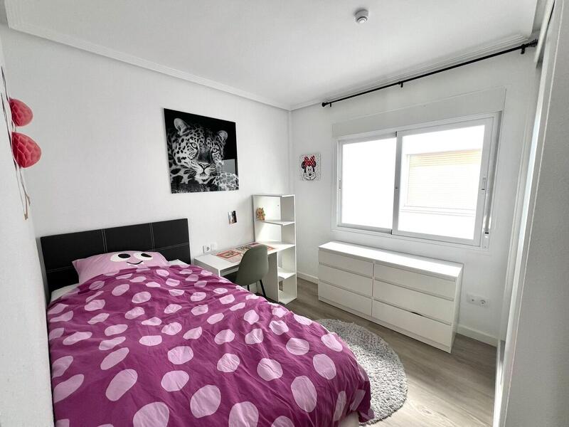 3 bedroom Townhouse for sale