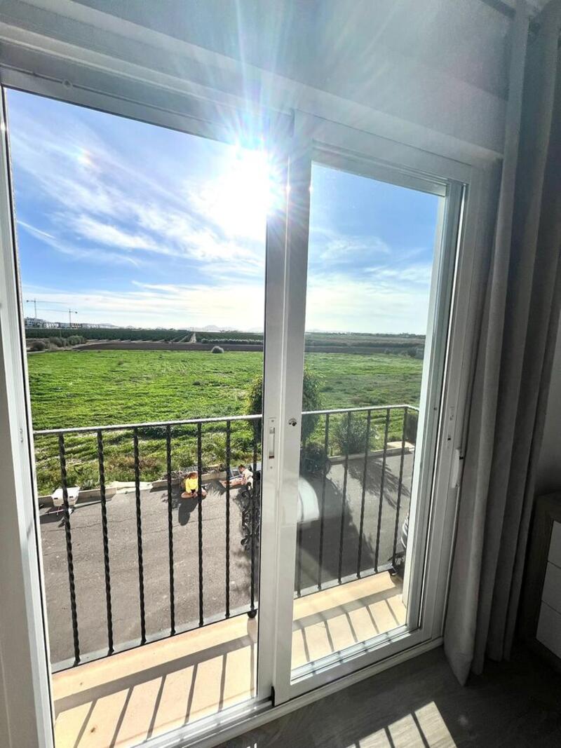 3 bedroom Townhouse for sale