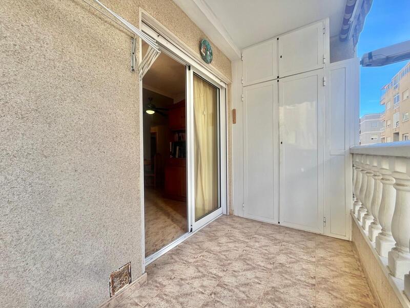 2 slaapkamer Appartement Te koop 2 slaapkamer Appartement Te koop