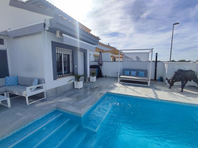 3 bedroom Villa for sale