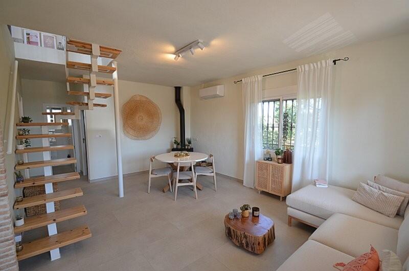 4 Schlafzimmer Landhaus zu verkaufen