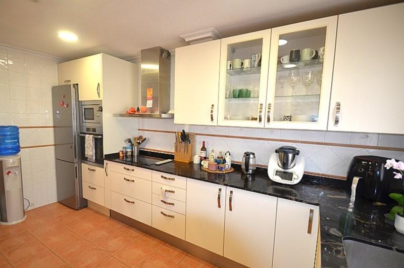 4 soverom Villa til salgs 4 soverom Villa til salgs