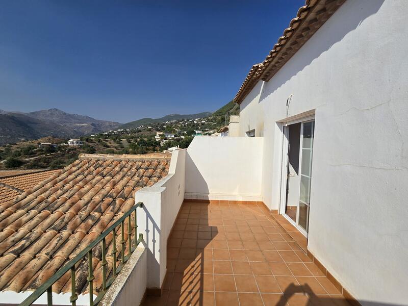 3 Schlafzimmer Stadthaus zu verkaufen