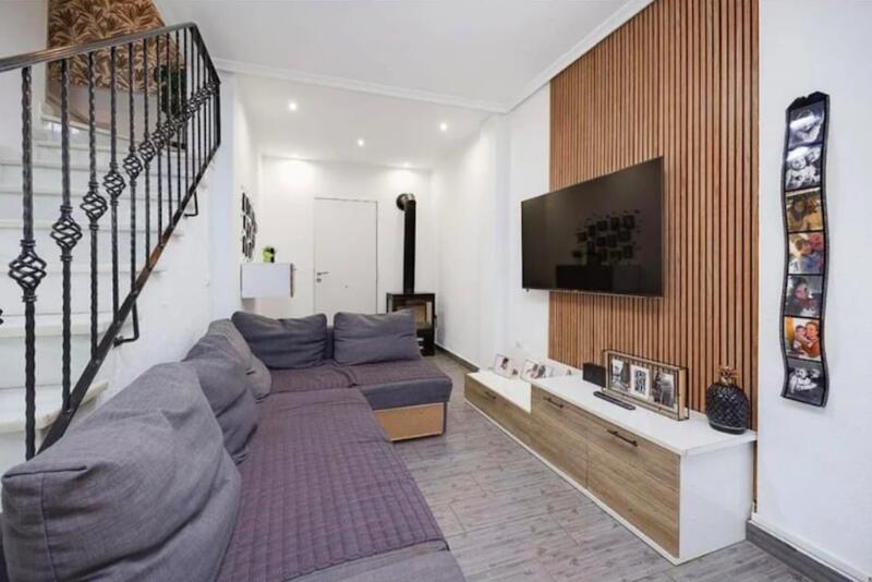 3 Schlafzimmer Stadthaus zu verkaufen