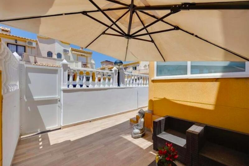 3 Schlafzimmer Stadthaus zu verkaufen