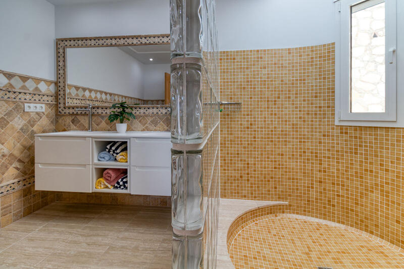 5 bedroom Villa for sale 5 bedroom Villa for sale