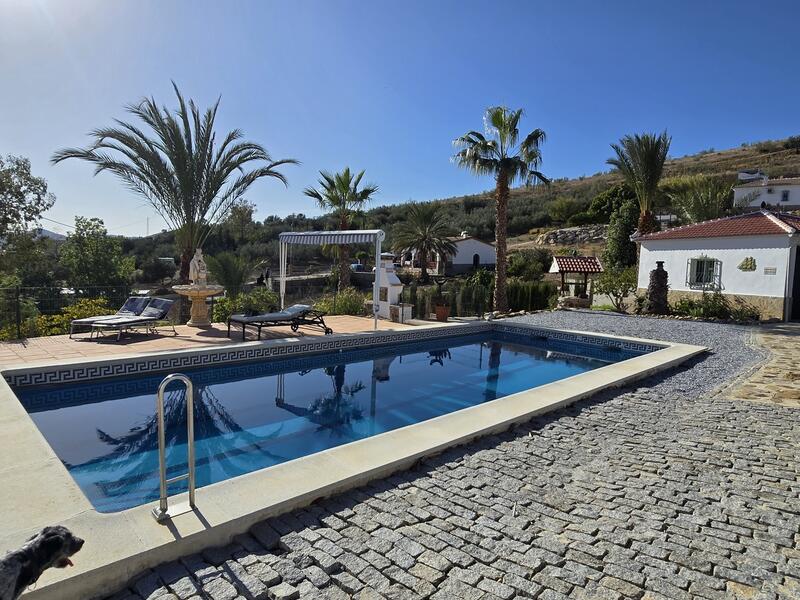 3 bedroom Villa for sale 3 bedroom Villa for sale