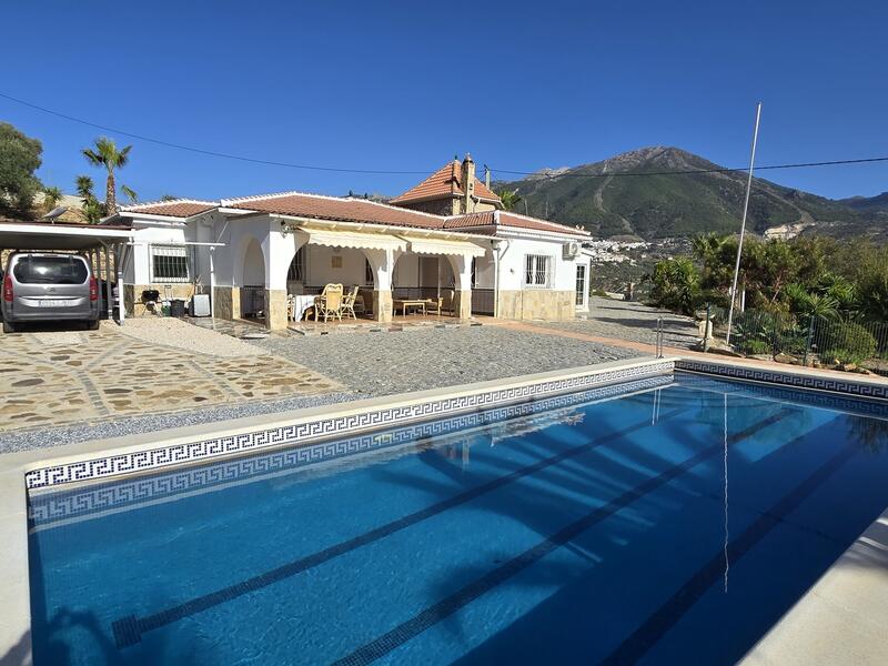 3 bedroom Villa for sale 3 bedroom Villa for sale