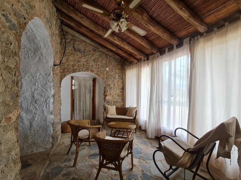 5 bedroom Country House for sale 5 bedroom Country House for sale