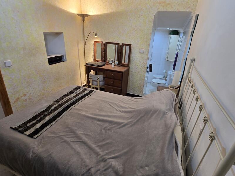 2 bedroom Townhouse for sale 2 bedroom Townhouse for sale