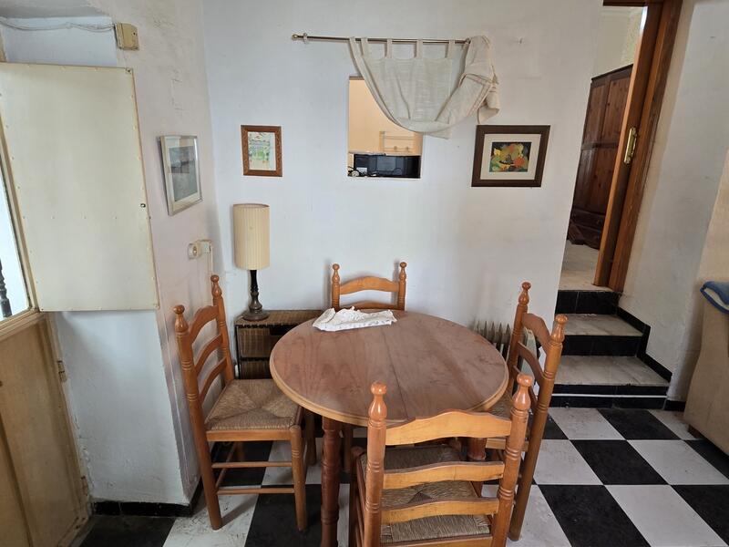 2 bedroom Townhouse for sale 2 bedroom Townhouse for sale