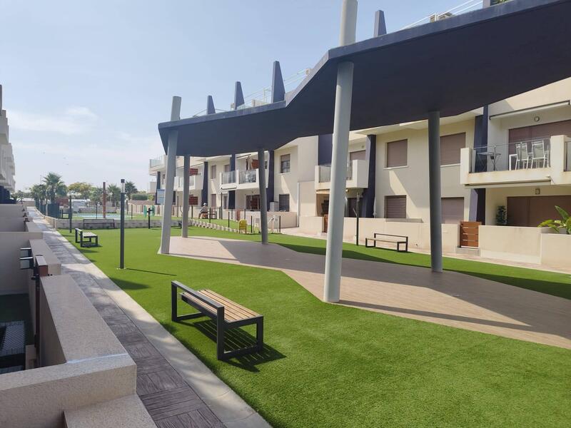 Villa for sale in Pilar de la Horadada, Alicante Villa for sale in Pilar de la Horadada, Alicante