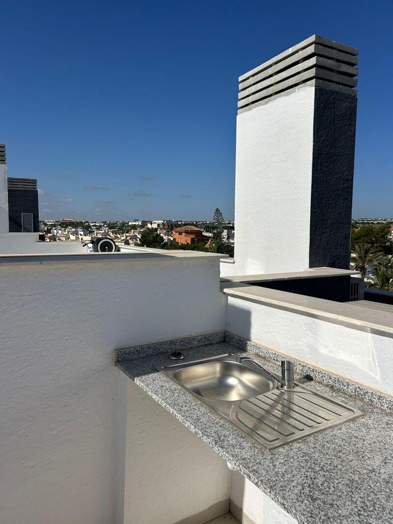 2 bedroom Apartment for sale 2 bedroom Apartment for sale