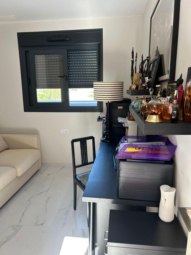 2 bedroom Apartment for sale 2 bedroom Apartment for sale