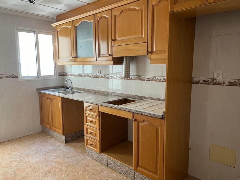 3 soverom Leilighet til salgs 3 soverom Leilighet til salgs