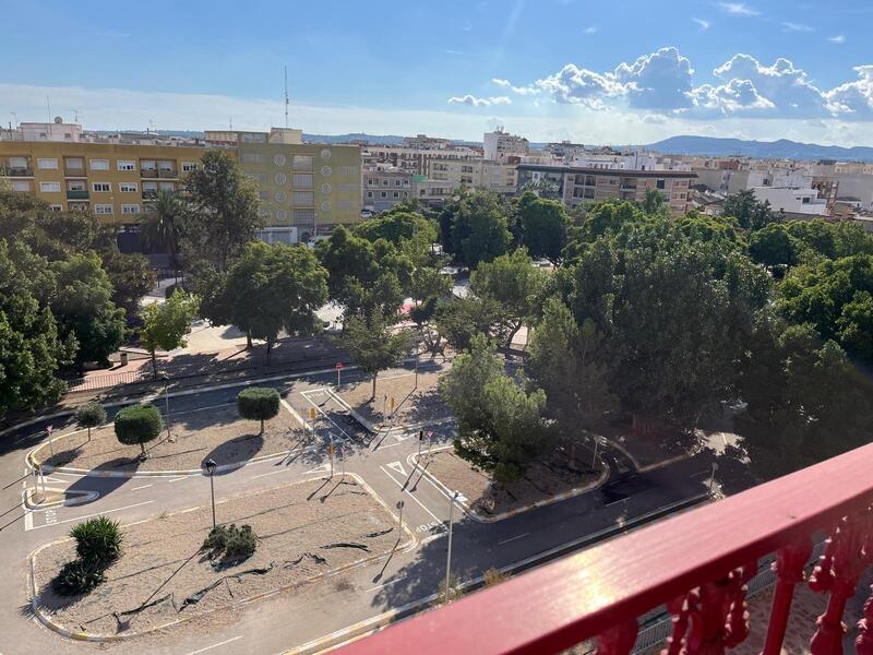 3 soverom Leilighet til salgs 3 soverom Leilighet til salgs