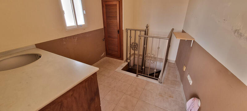 4 bedroom Townhouse for sale 4 bedroom Townhouse for sale