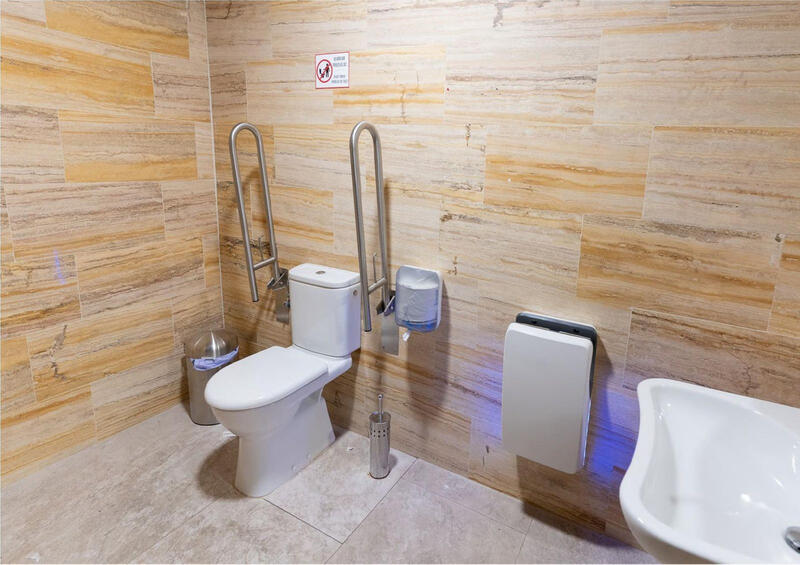 5 slaapkamer Commercieel vastgoed Te koop 5 slaapkamer Commercieel vastgoed Te koop