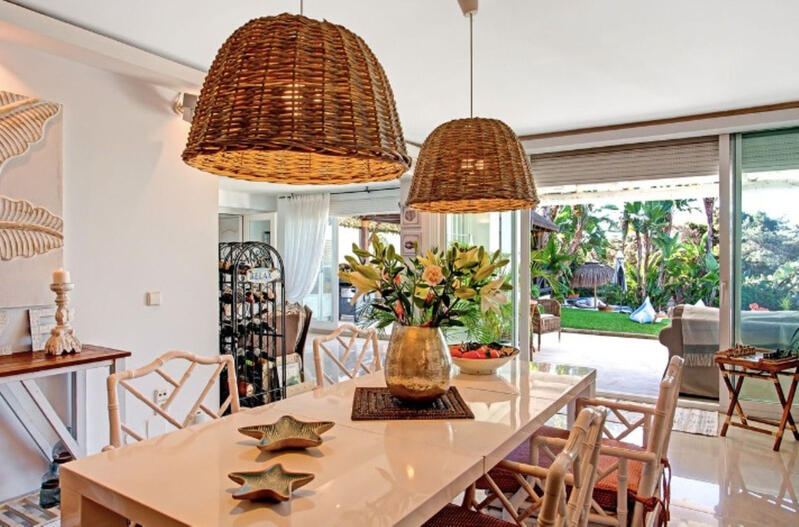 6 bedroom Villa for sale 6 bedroom Villa for sale