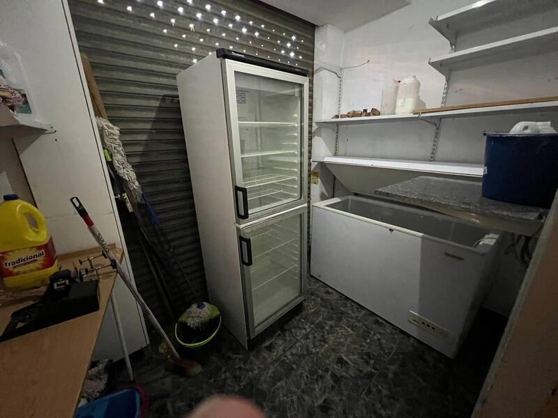 Kommersiella fastigheter till salu Kommersiella fastigheter till salu