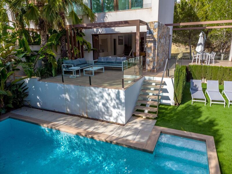 4 bedroom Villa for sale 4 bedroom Villa for sale