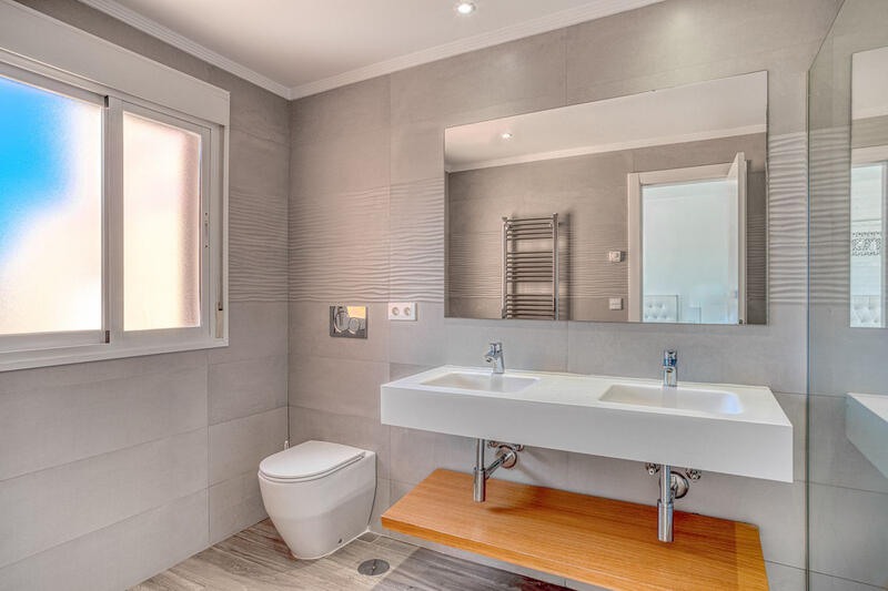 4 спальная комната городская тюрьма продается 4 спальная комната городская тюрьма продается