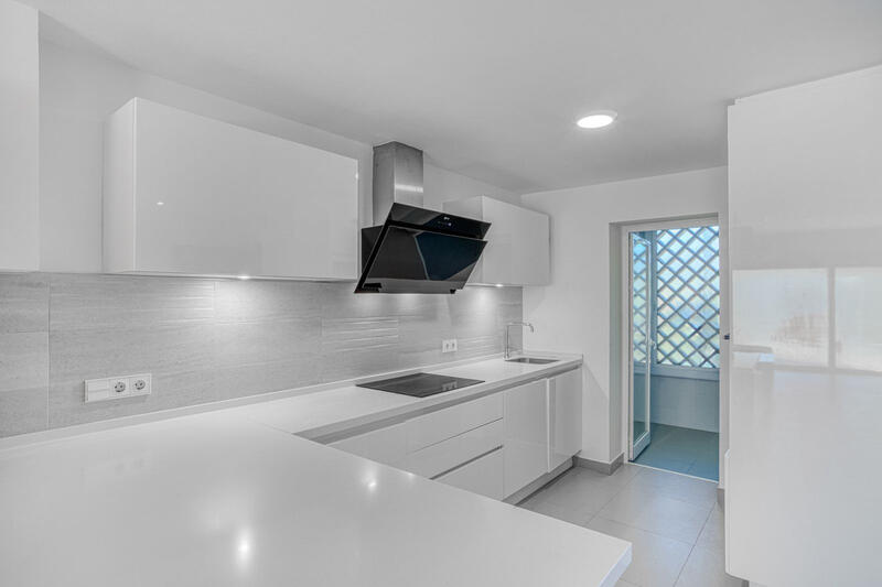 4 спальная комната городская тюрьма продается 4 спальная комната городская тюрьма продается