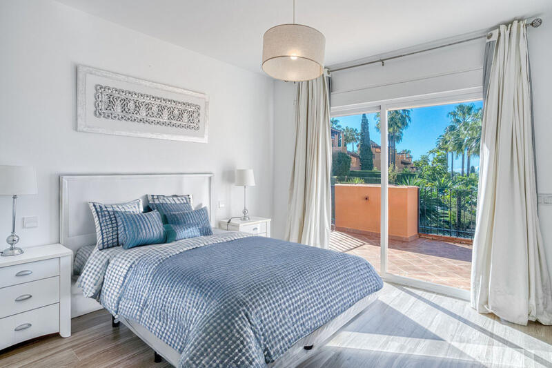 4 спальная комната городская тюрьма продается 4 спальная комната городская тюрьма продается