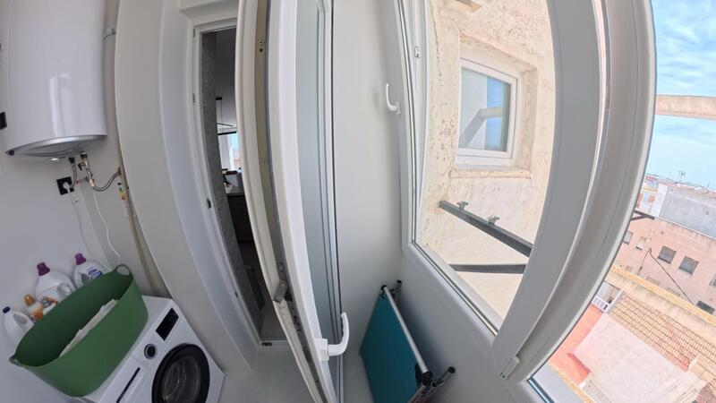 3 slaapkamer Appartement Te koop 3 slaapkamer Appartement Te koop