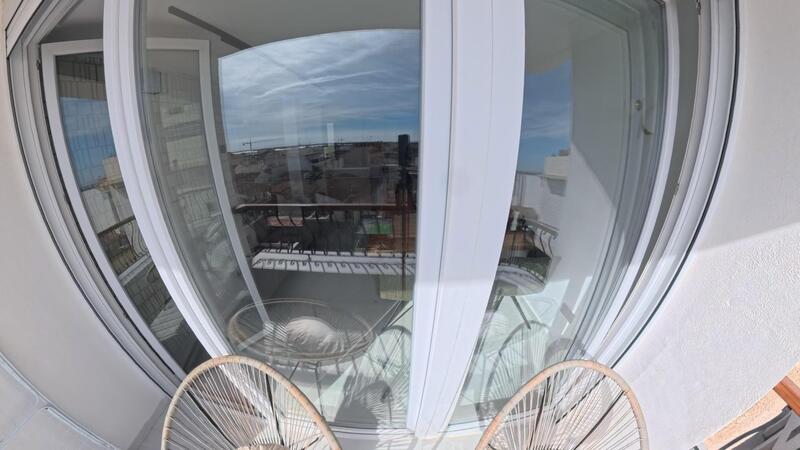 3 slaapkamer Appartement Te koop 3 slaapkamer Appartement Te koop